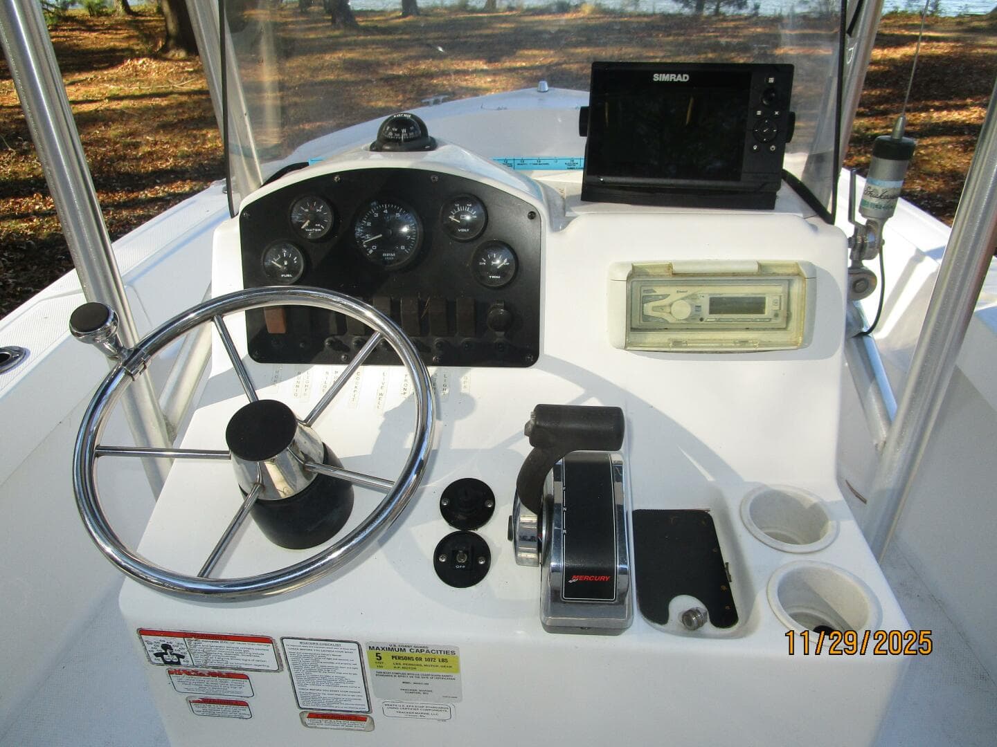 2010 Mako 184 — photo 14