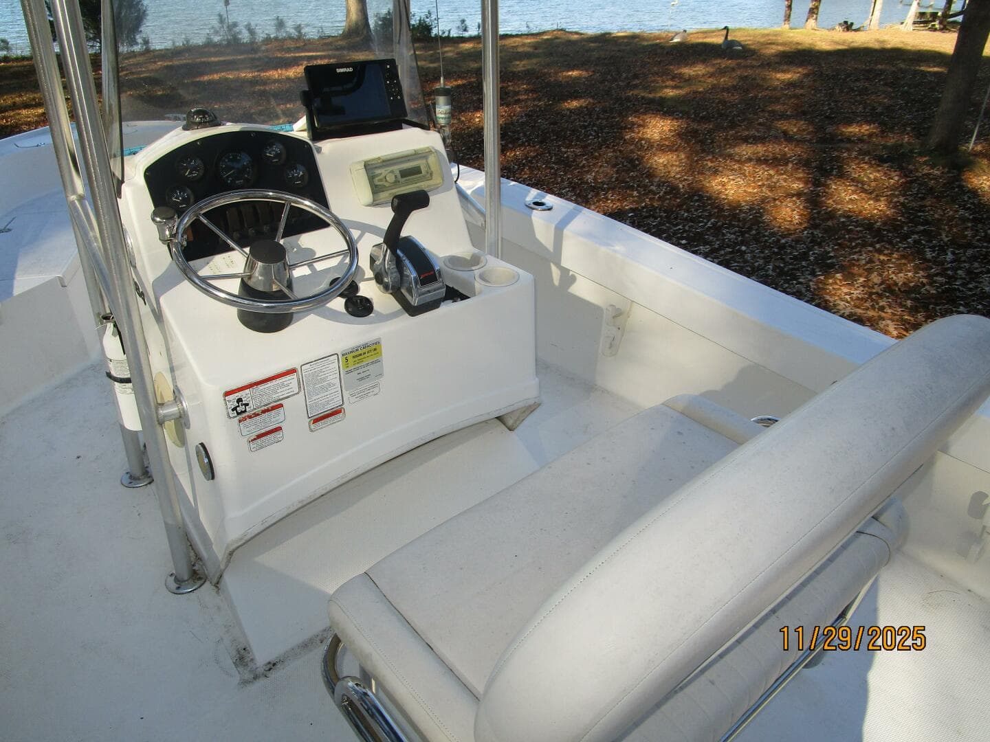 2010 Mako 184 — photo 13
