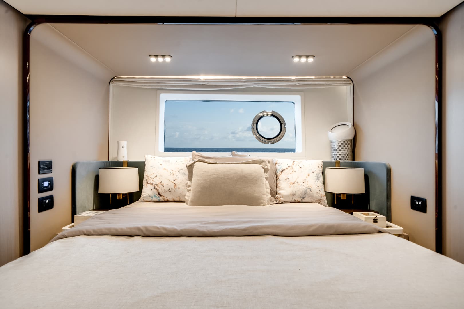 2022 Azimut 60 Fly — photo 22