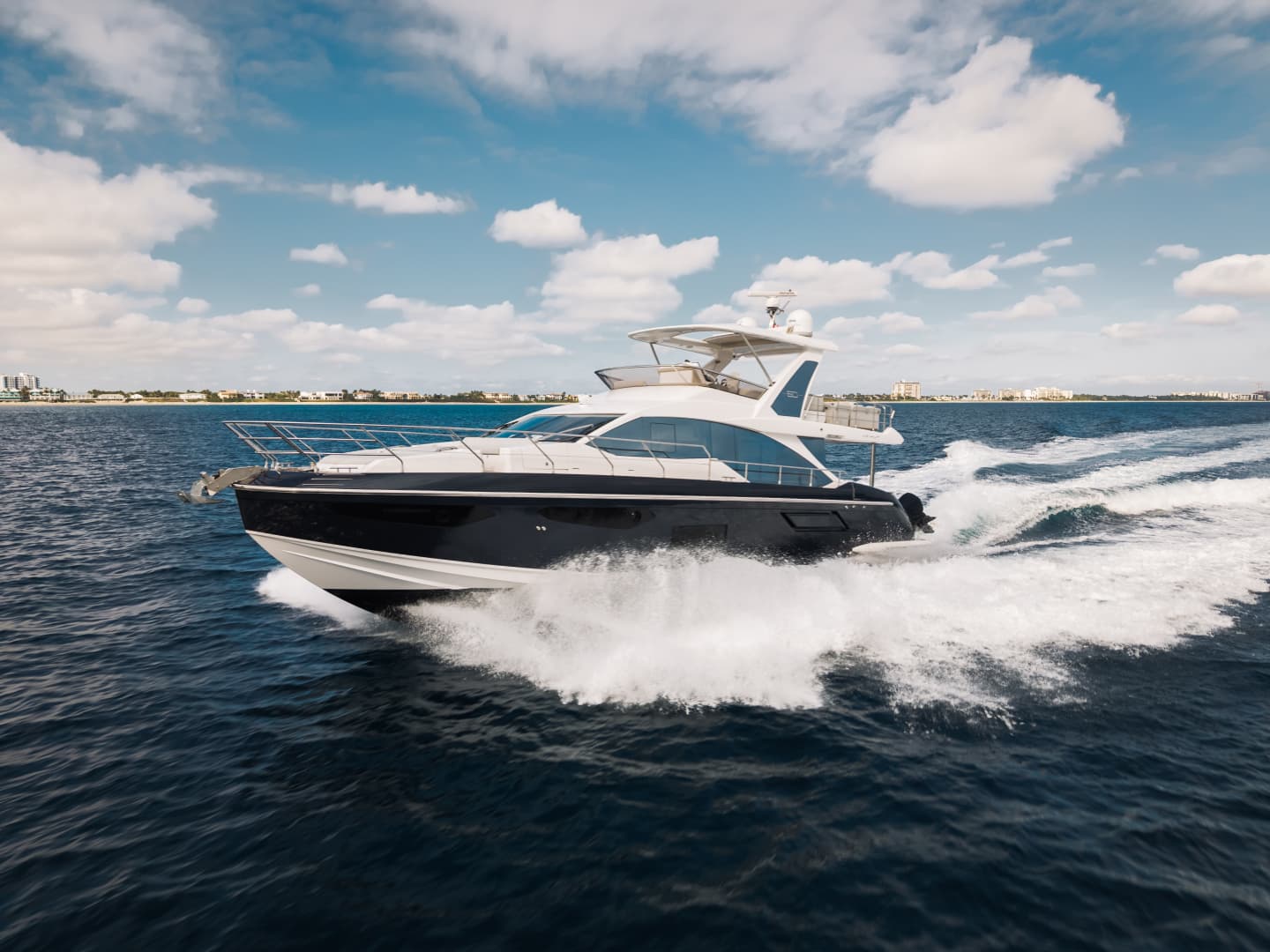 2022 Azimut 60 Fly