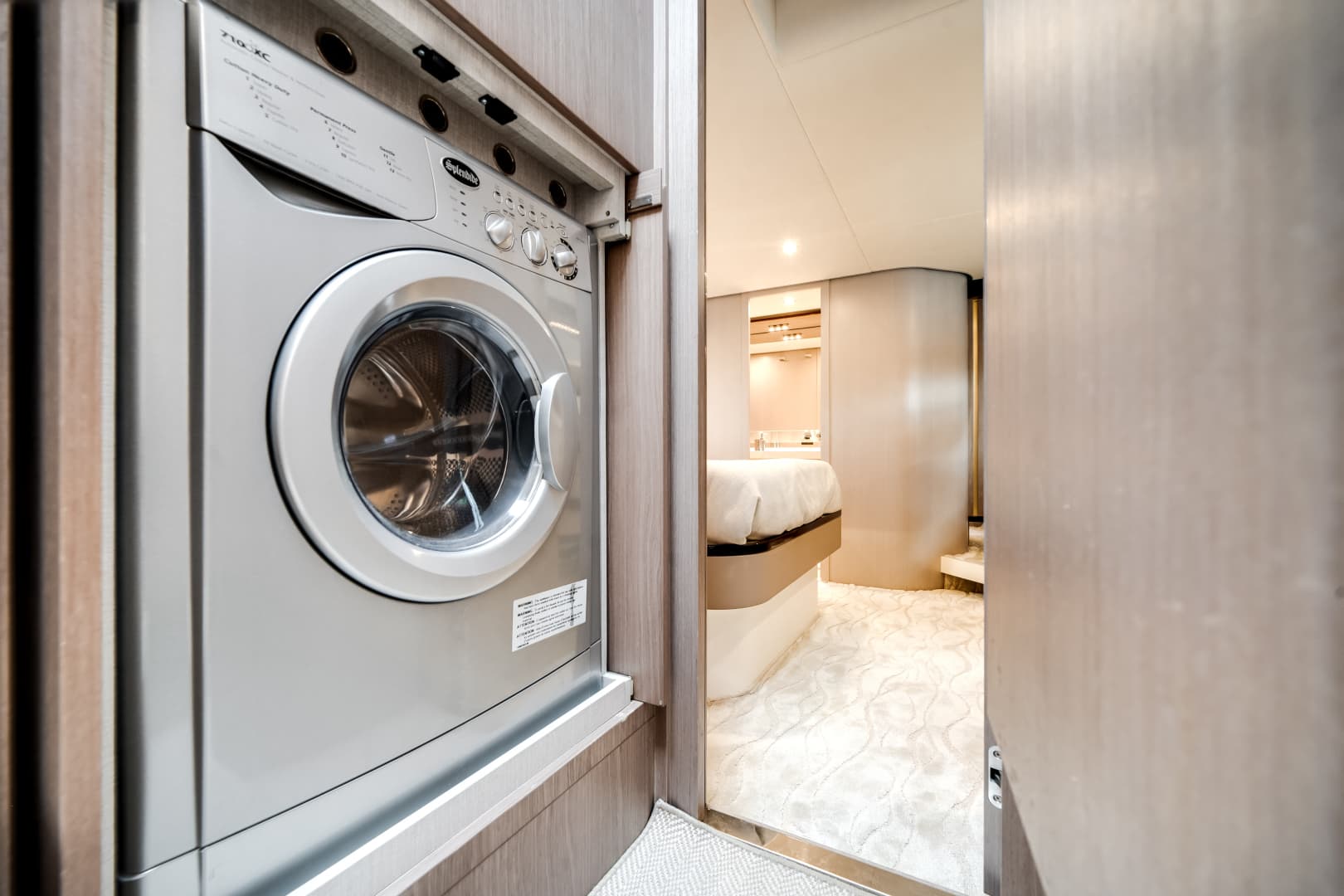 2022 Azimut 60 Fly — photo 37