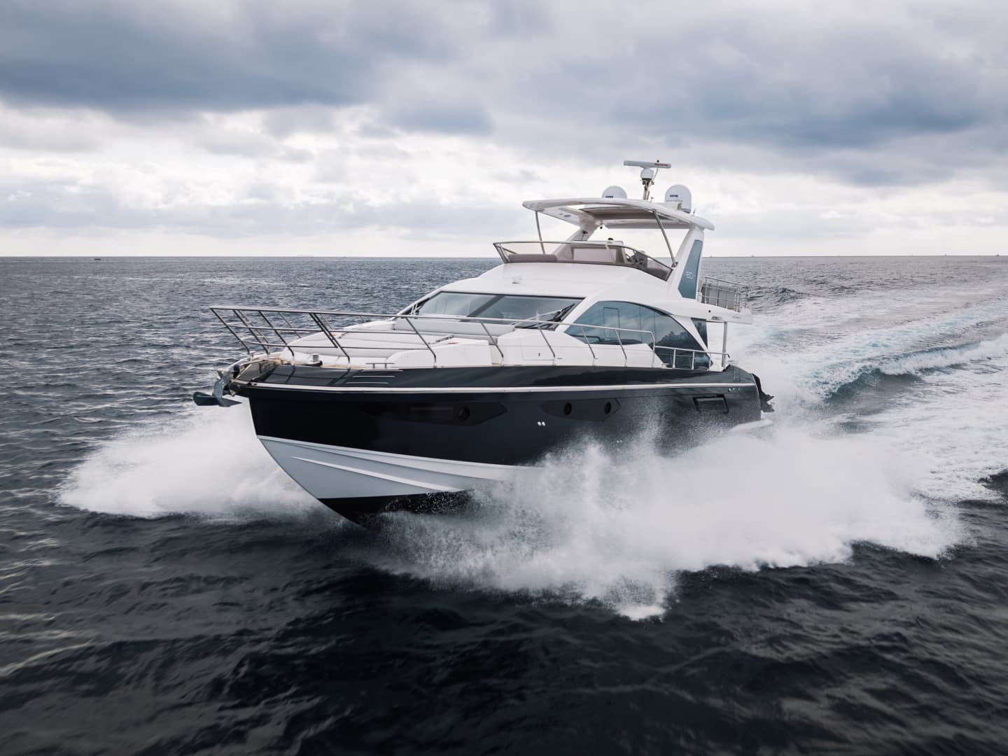 2022 Azimut 60 Fly — photo 12