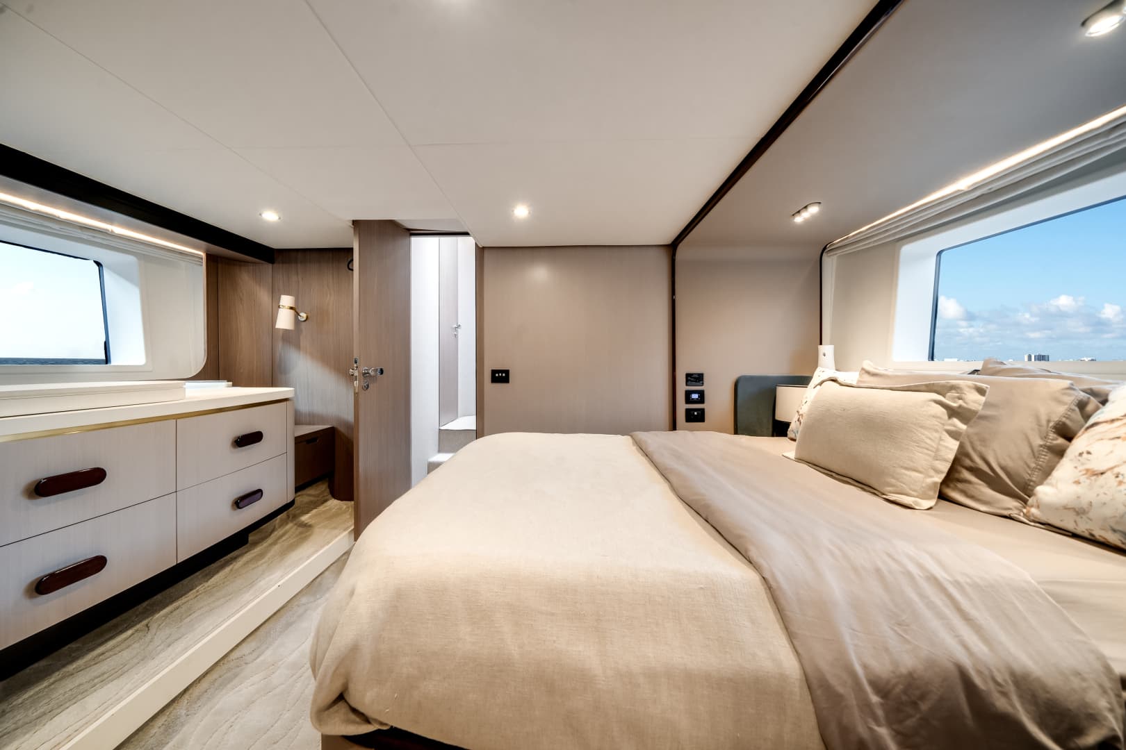 2022 Azimut 60 Fly — photo 23