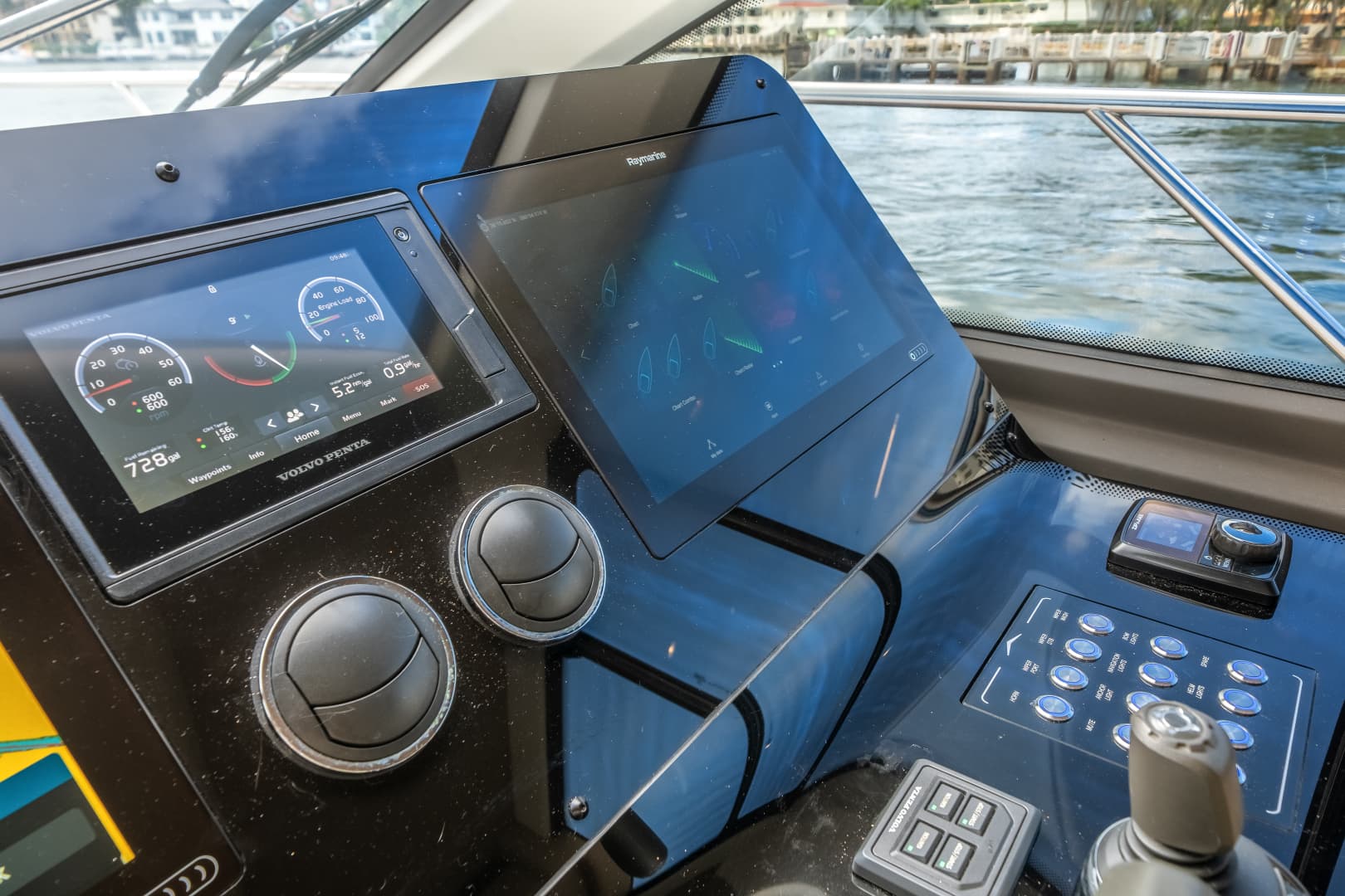 2022 Azimut 60 Fly — photo 56