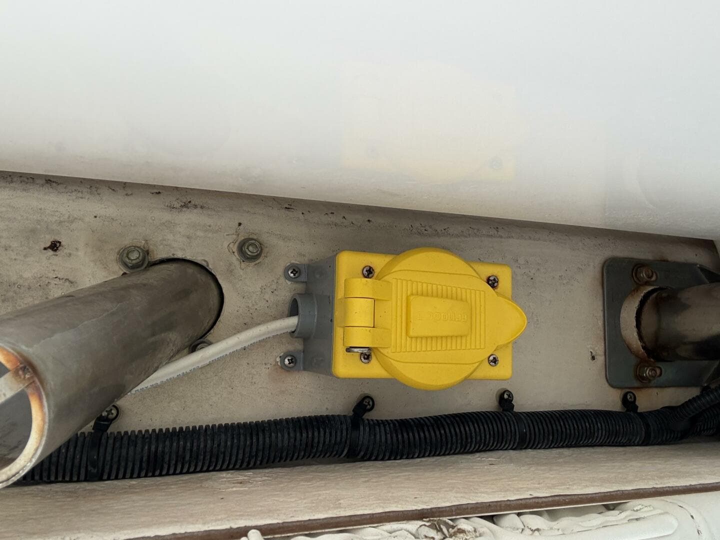 2017 Regulator 28 — photo 22