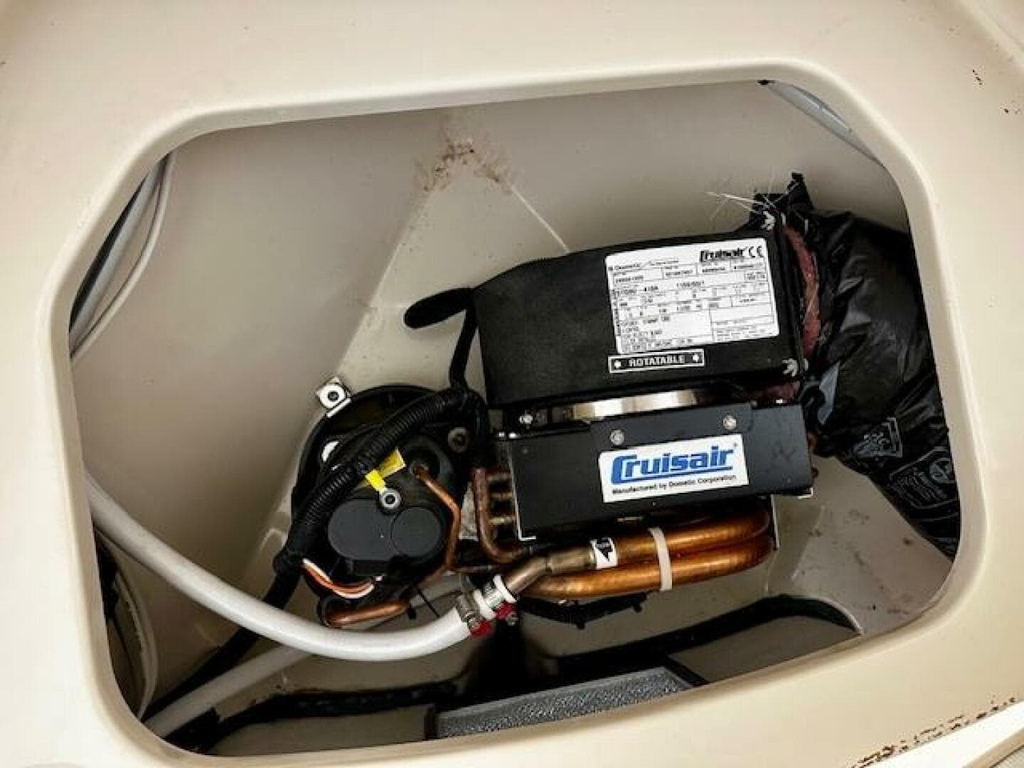 2016 Boston Whaler 285 Conquest — photo 21