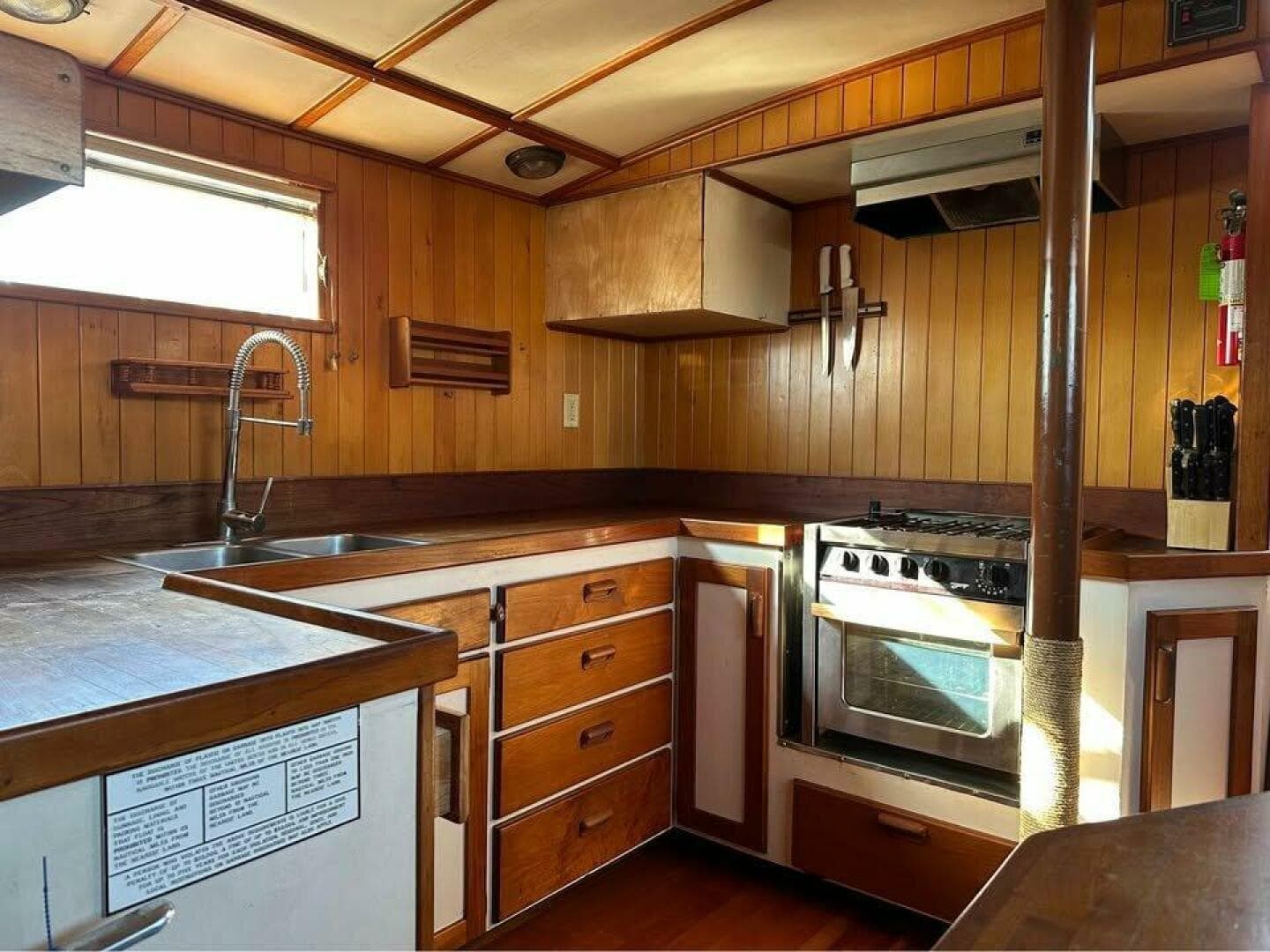 1986 Custom Hansen 48 Pilothouse Trawler — photo 7