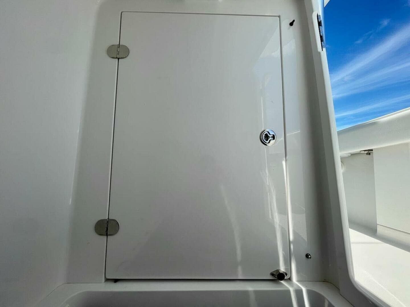 2013 Bahama 37 CC — photo 9