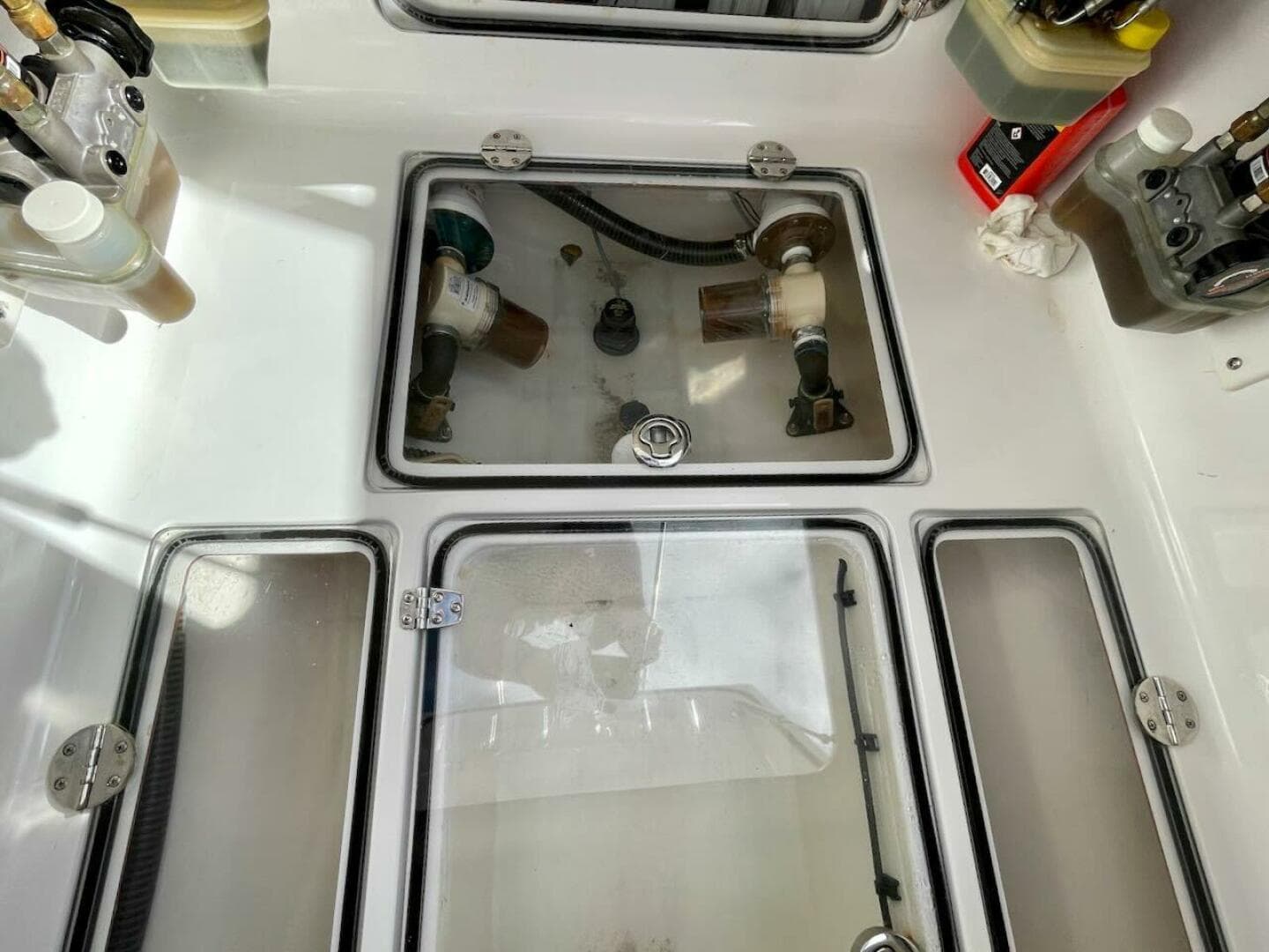 2013 Bahama 37 CC — photo 22