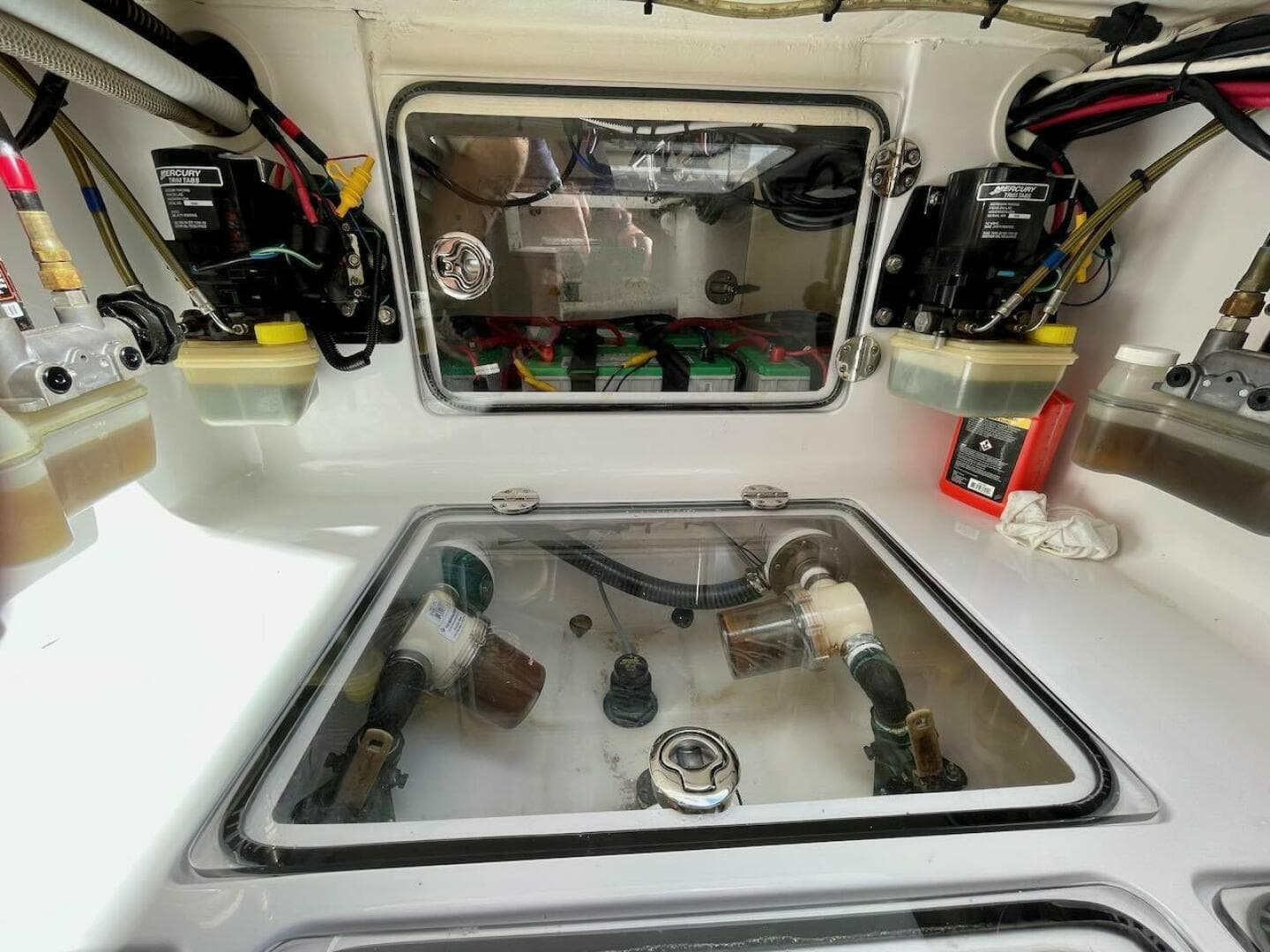 2013 Bahama 37 CC — photo 23