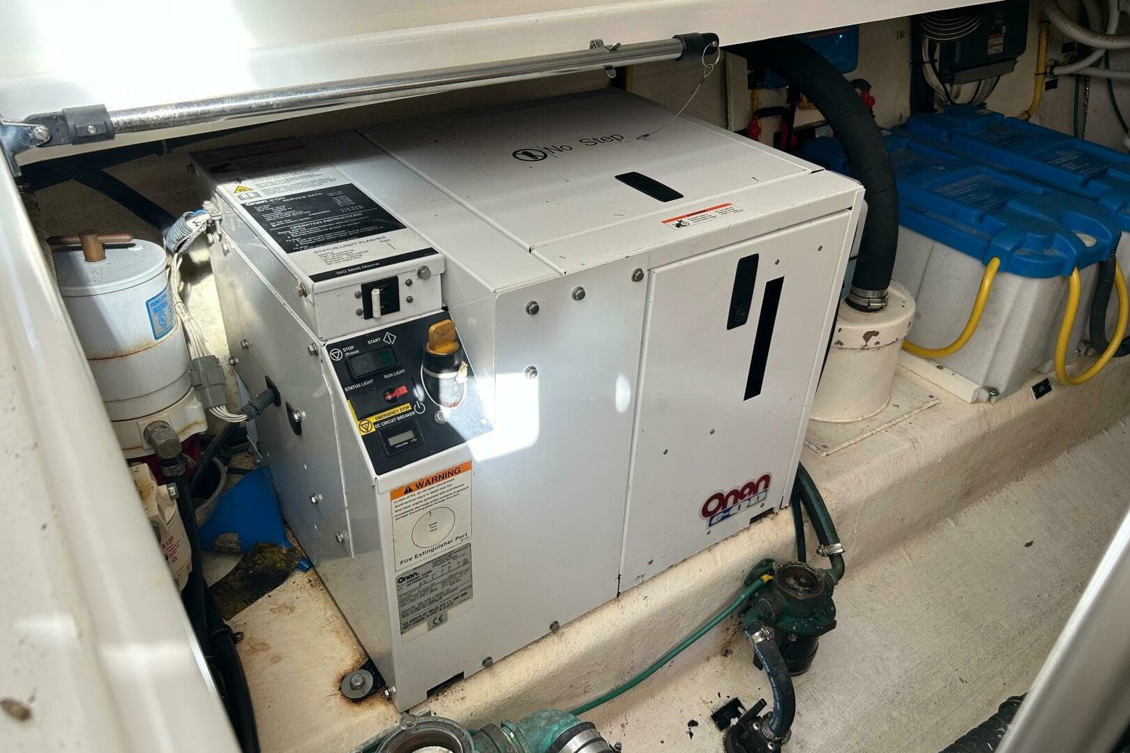 2008 Back Cove 33 — photo 38