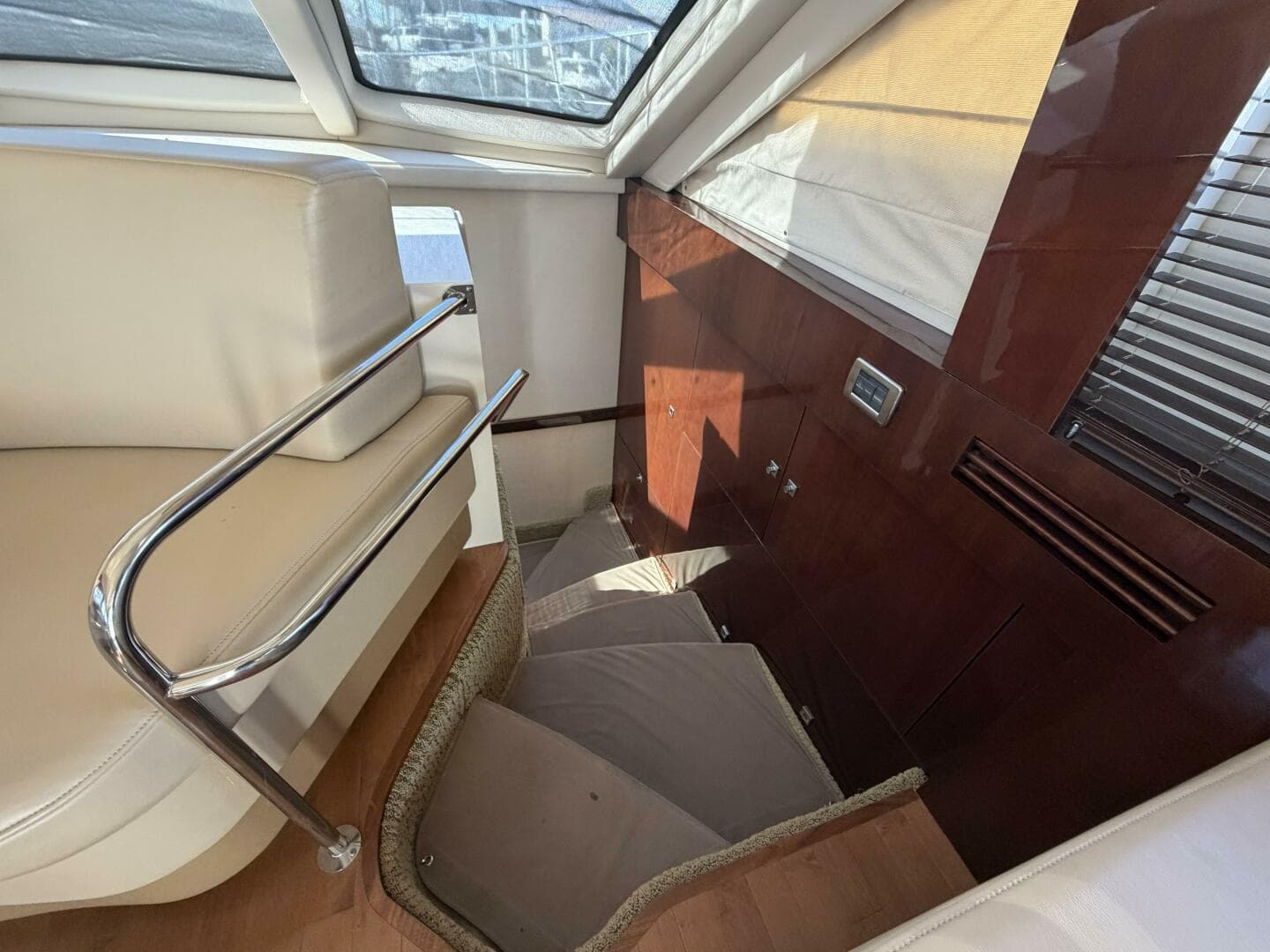 2008 Sea Ray 47 Sedan Bridge — photo 20