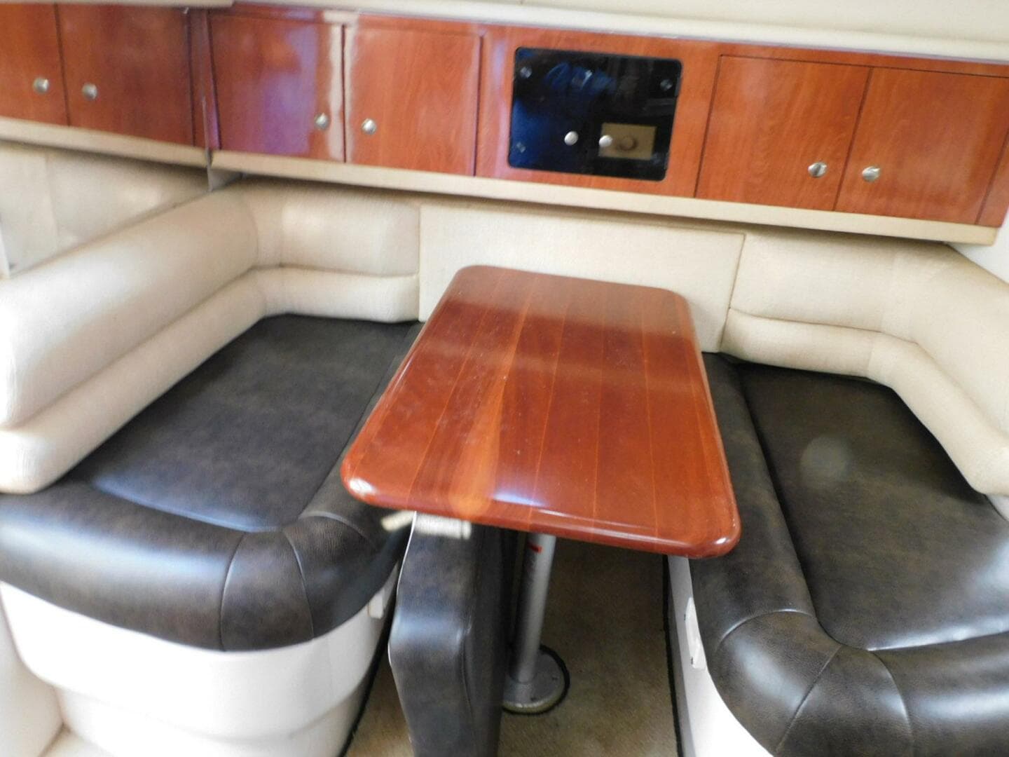 2006 Monterey 302 Sport Cruiser — photo 4