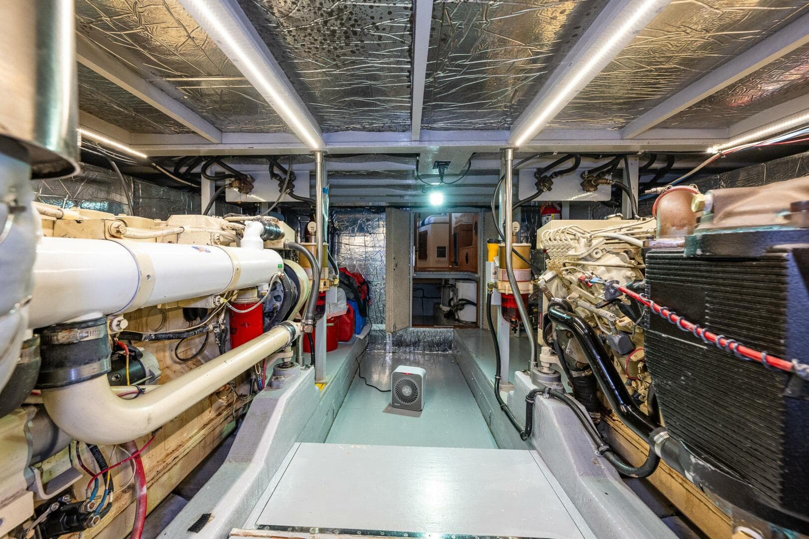 1991 Tollycraft 48 — photo 53