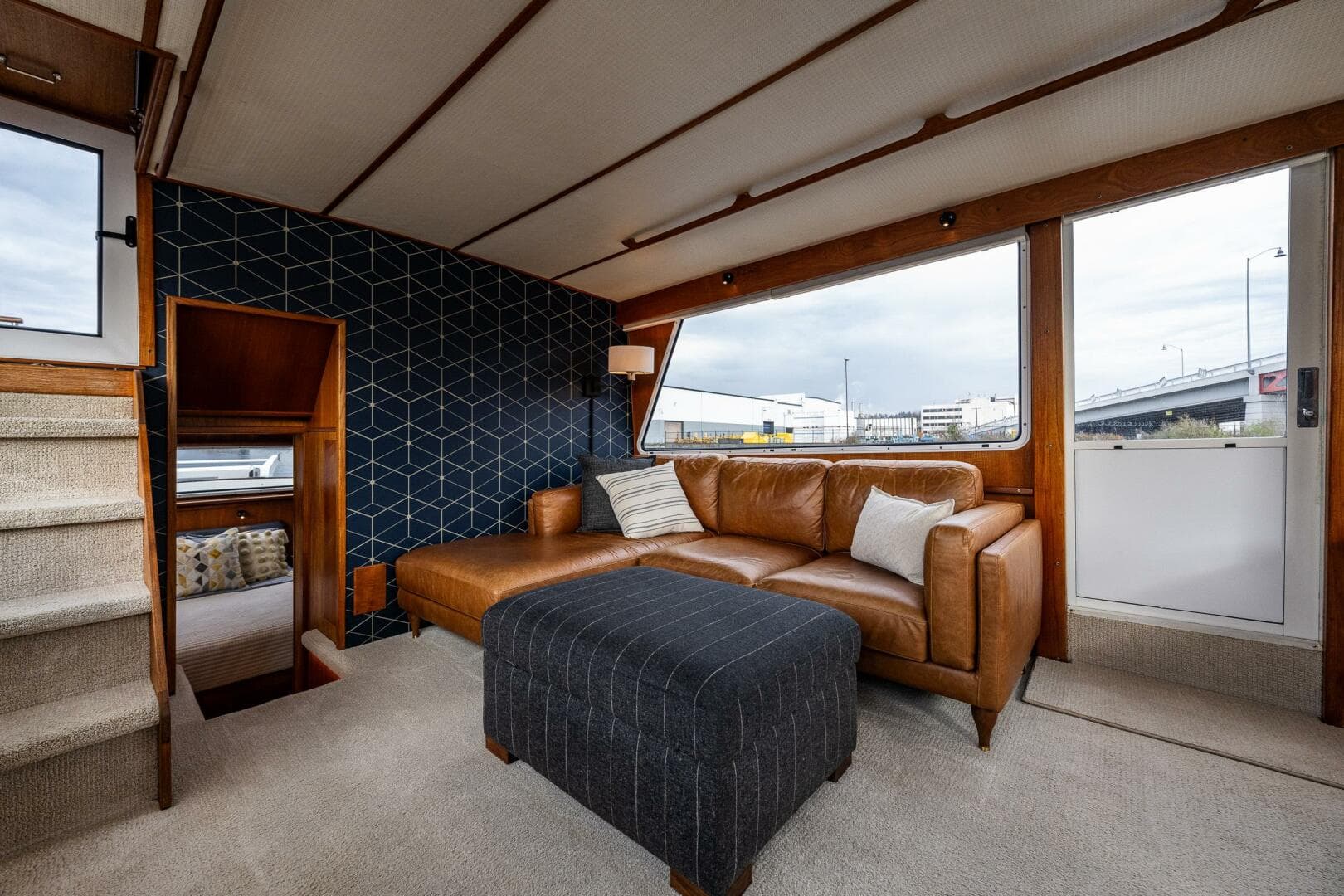 1991 Tollycraft 48 — photo 38