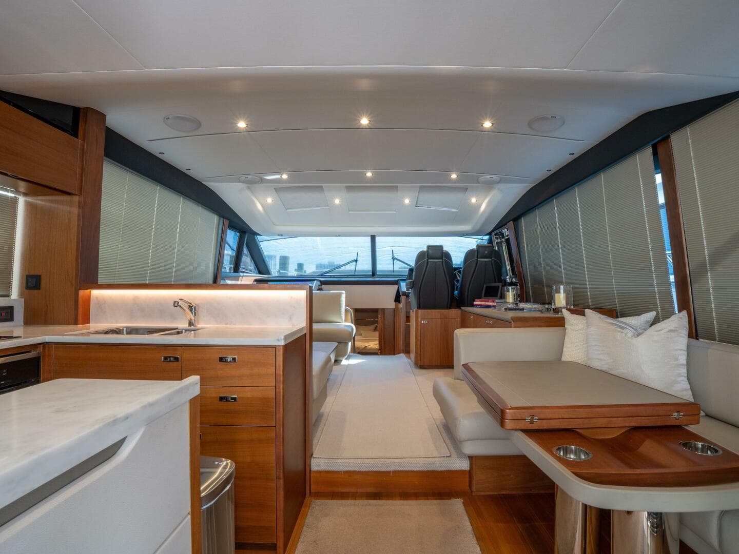 2020 Princess S66 — photo 37