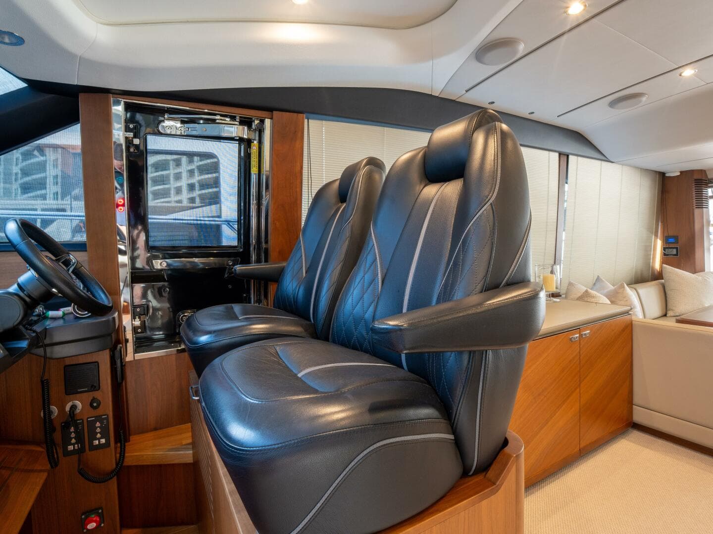 2020 Princess S66 — photo 31