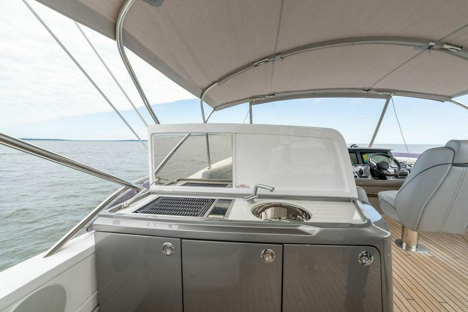 2020 Princess S66 — photo 23