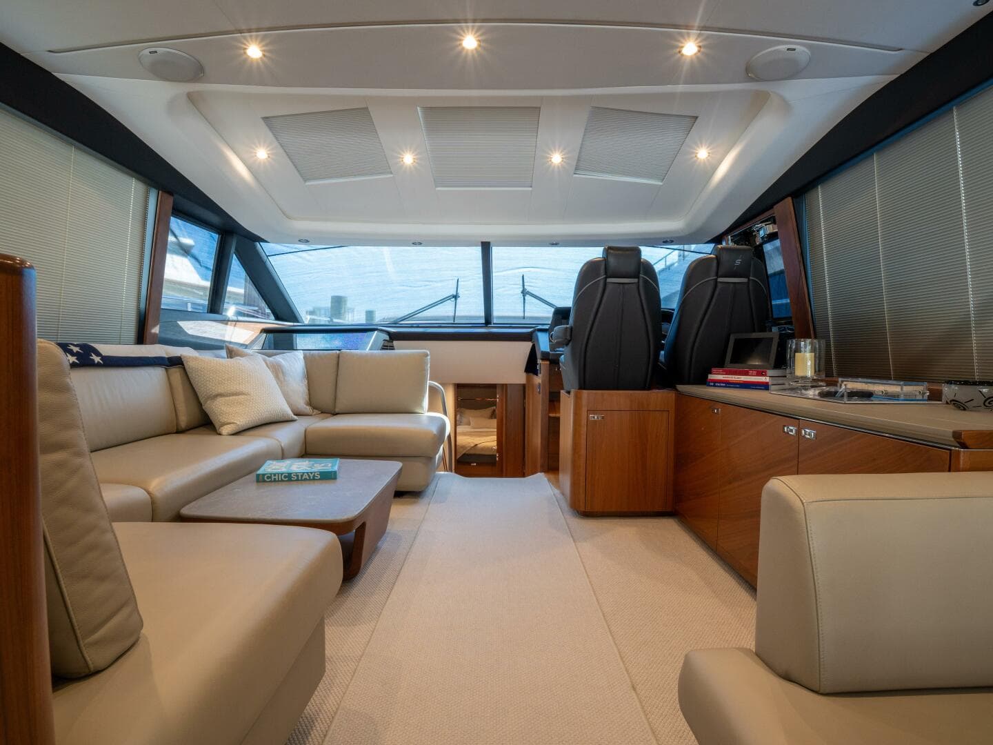 2020 Princess S66 — photo 26