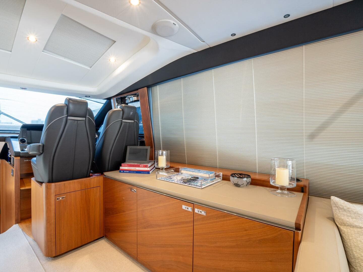 2020 Princess S66 — photo 34