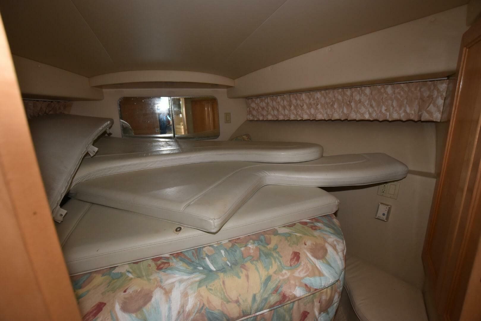 2005 Bluewater 5200 — photo 10