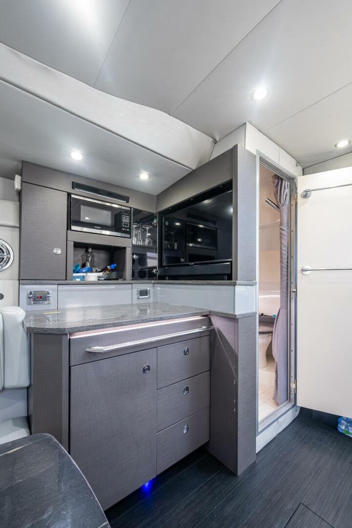 2019 Formula 430 Ssc — photo 12