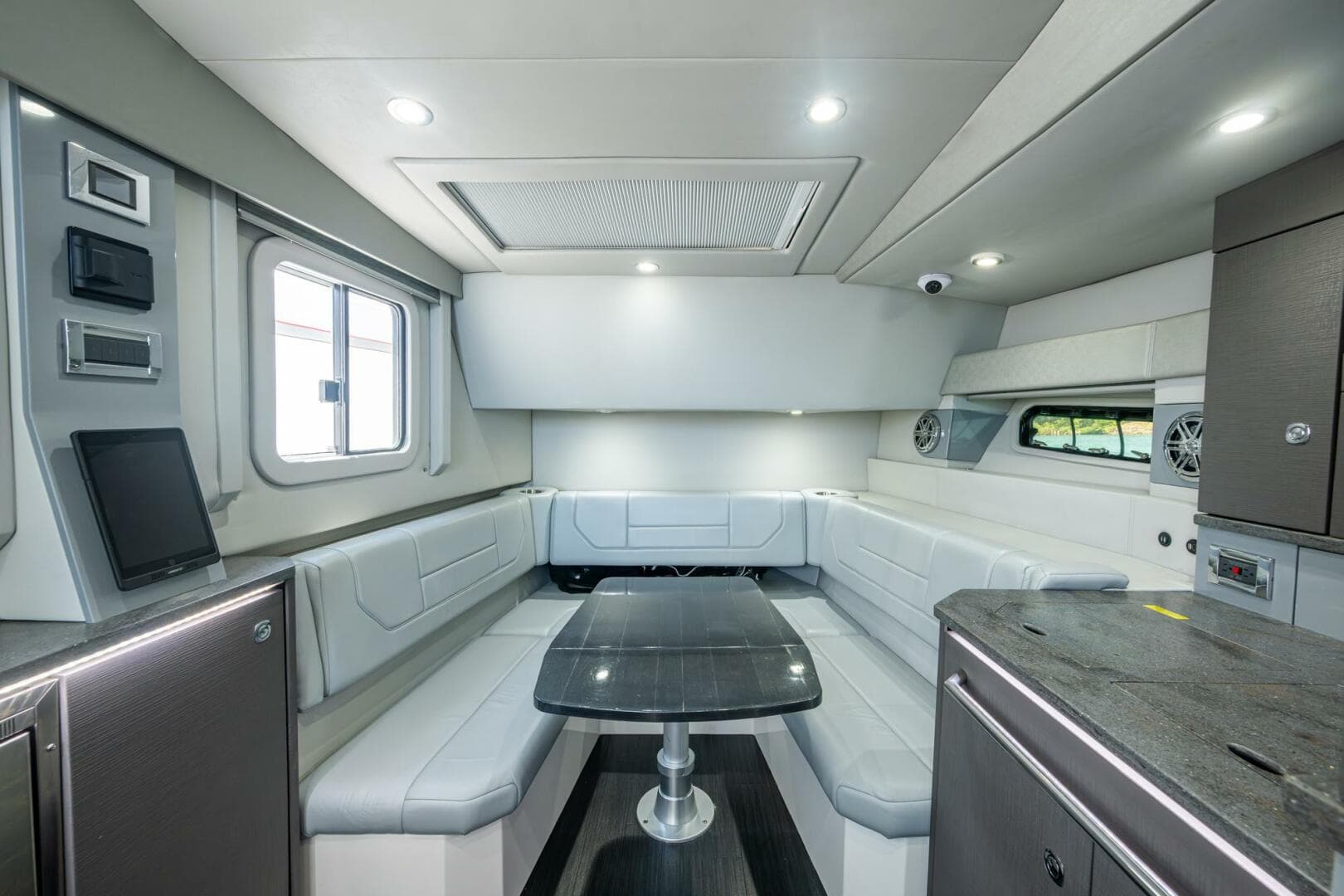 2019 Formula 430 Ssc — photo 10