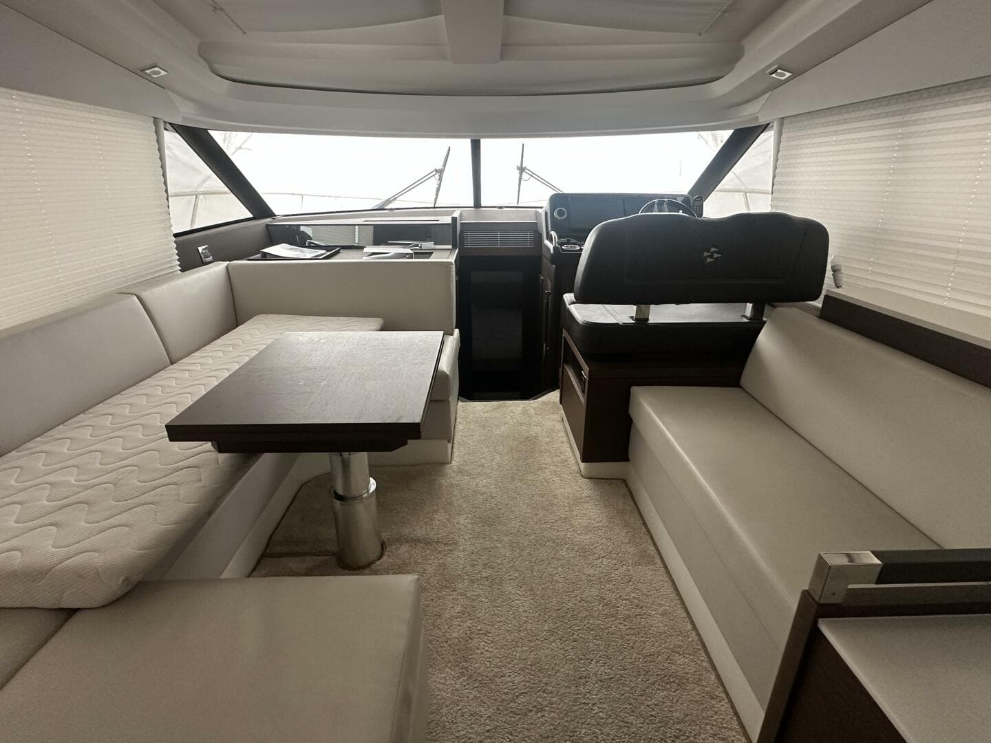 2020 Prestige 460S — photo 24