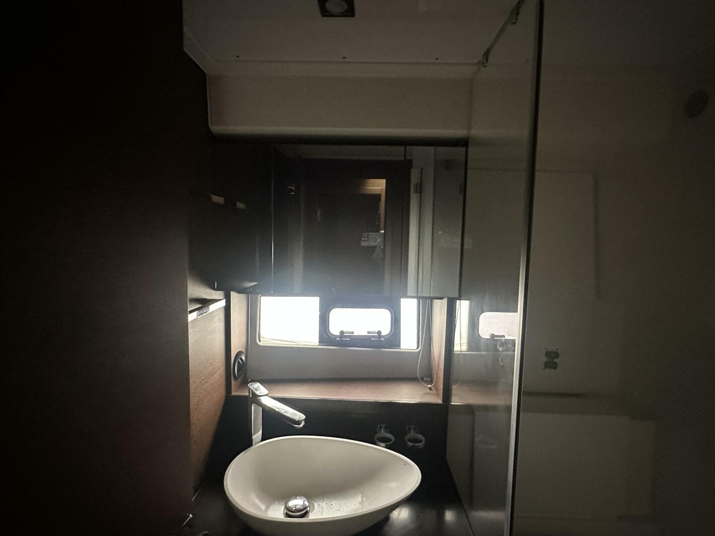 2020 Prestige 460S — photo 36