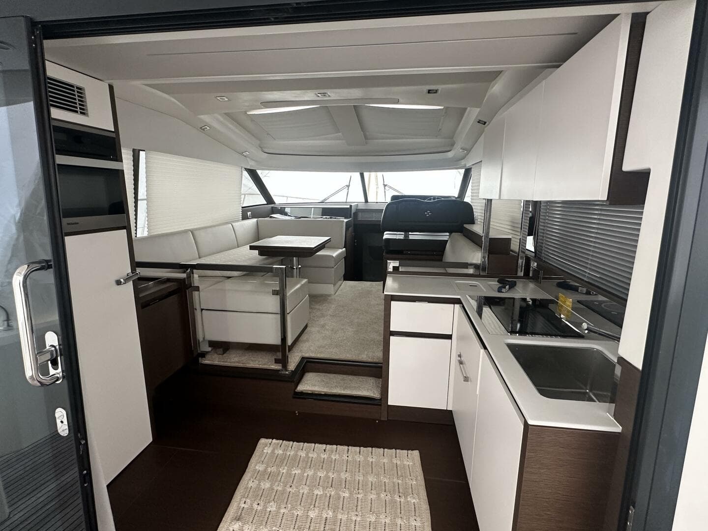 2020 Prestige 460S — photo 19