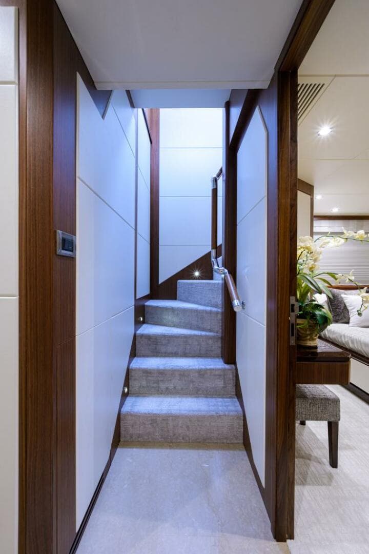 2019 Ocean Alexander 100 — photo 50