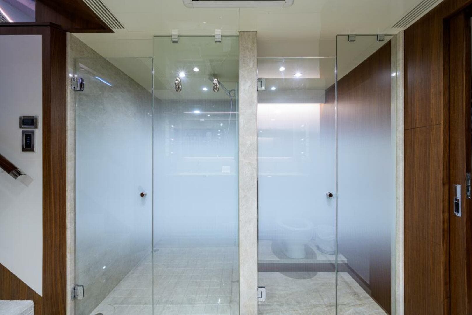 2019 Ocean Alexander 100 — photo 48