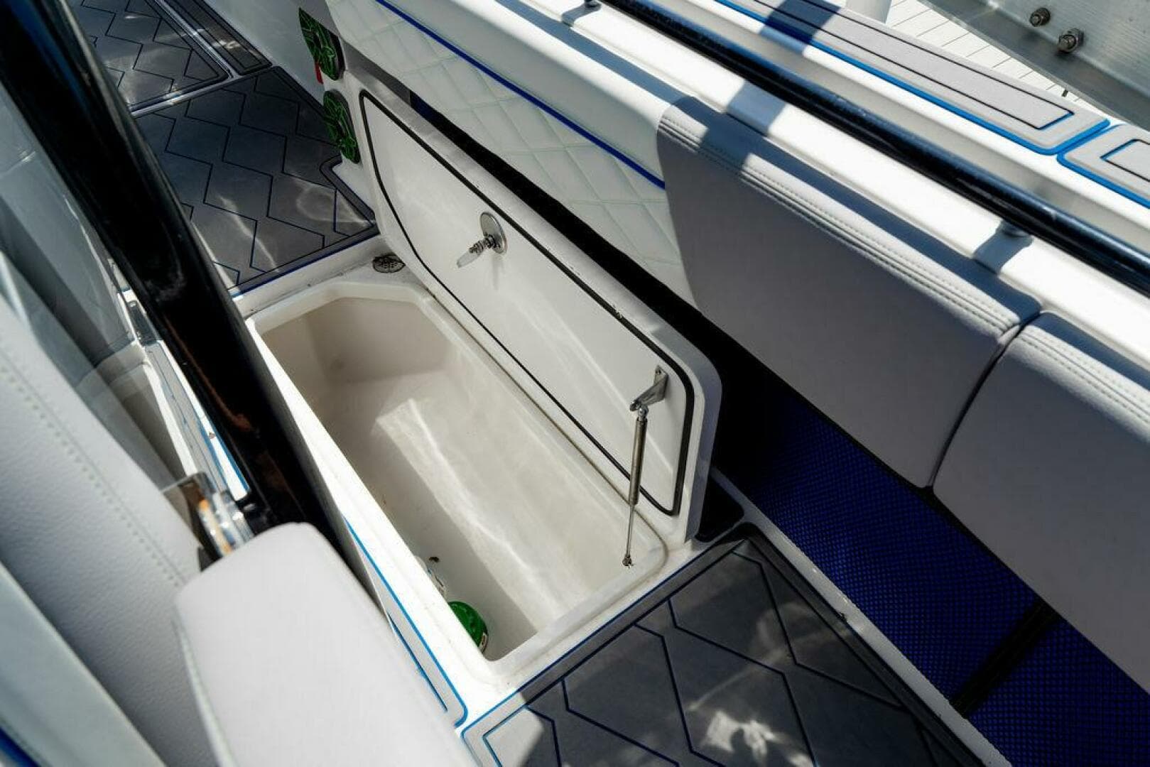 2022 Fountain 34 Sc — photo 122