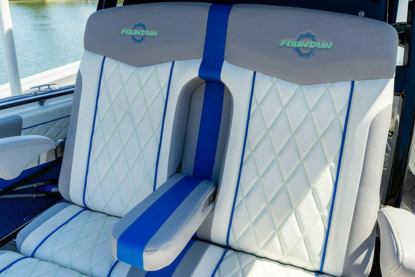 2022 Fountain 34 Sc — photo 82