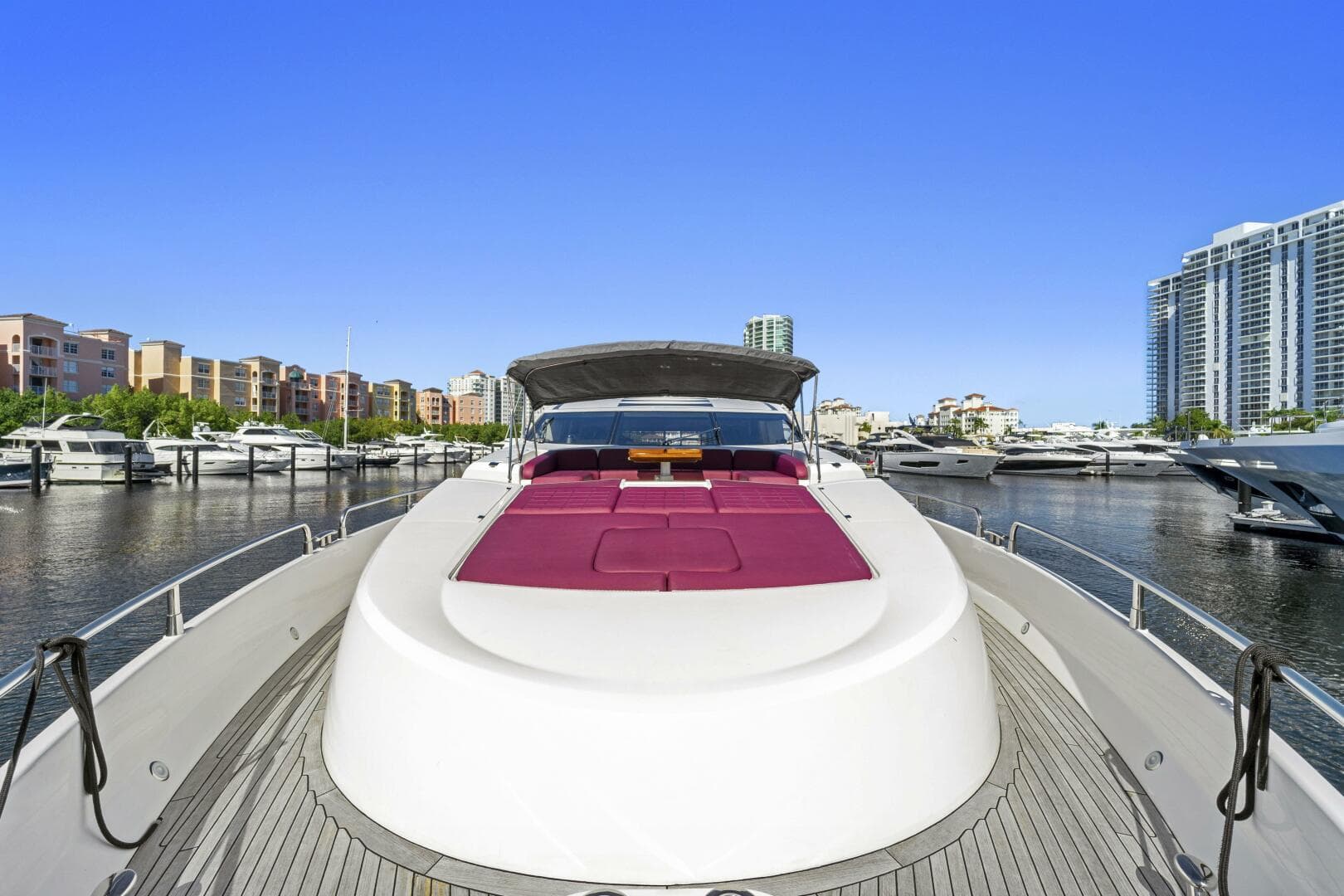 2013 Sunseeker Predator 84 — photo 10