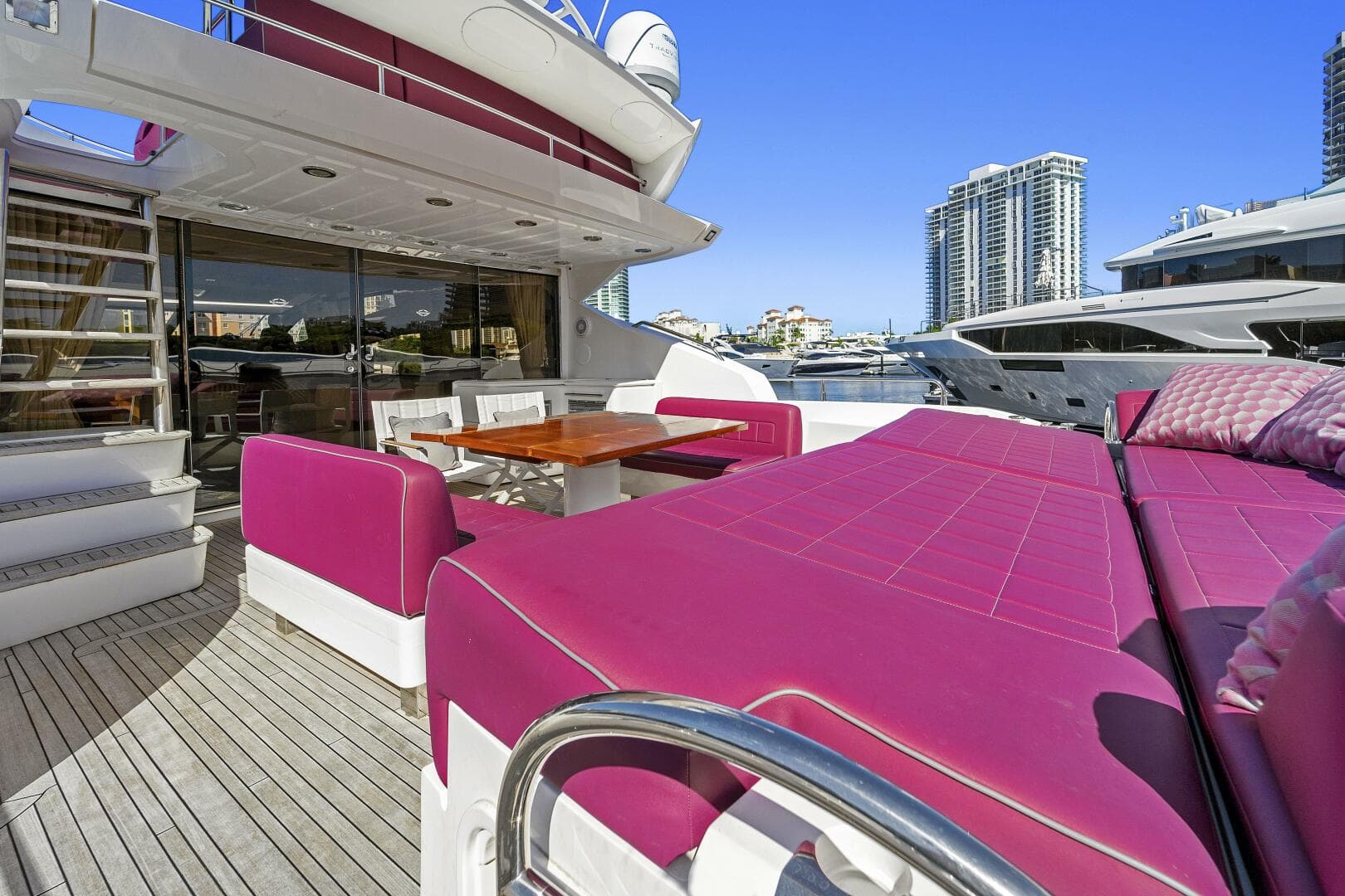 2013 Sunseeker Predator 84 — photo 15