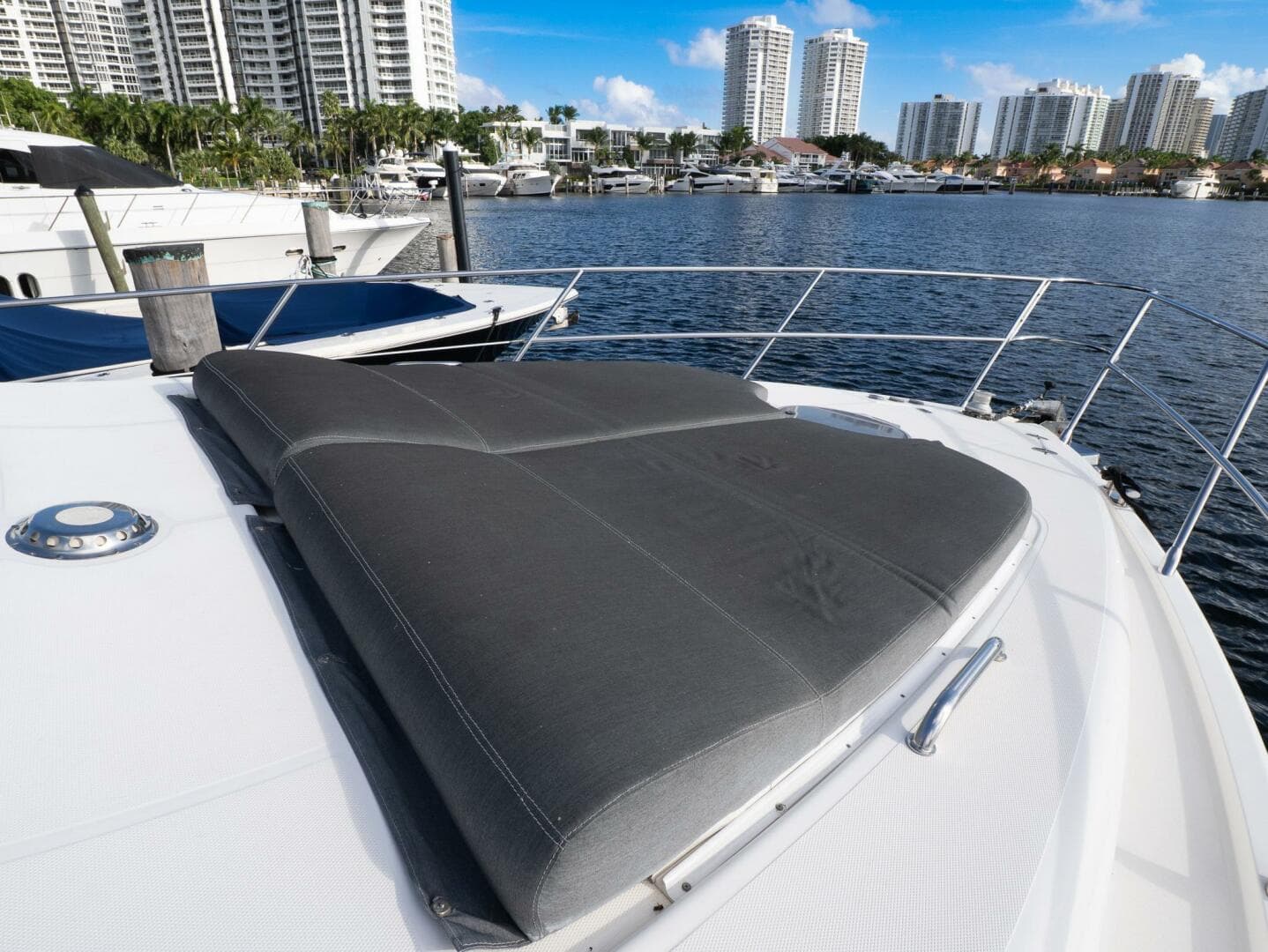 2008 Azimut 50 Flybridge — photo 24