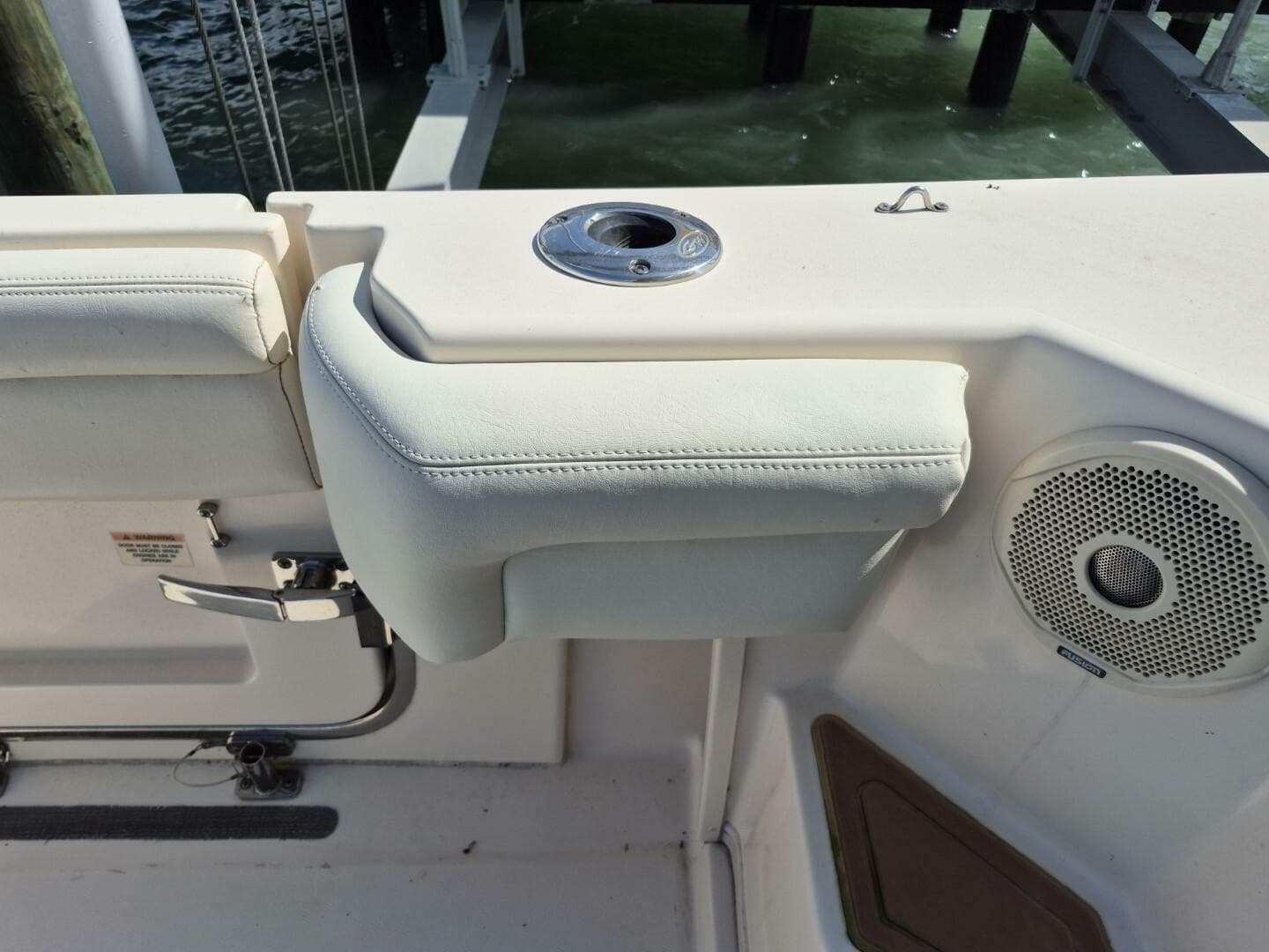 2018 Grady-White 330 Express — photo 75