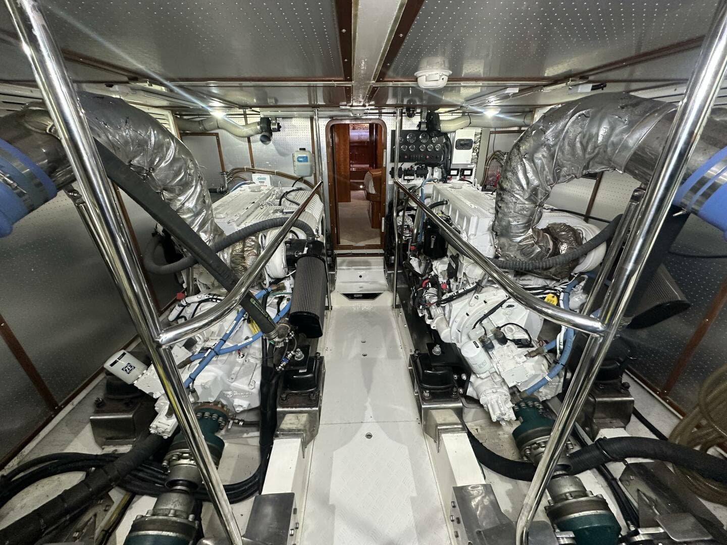 2010 Custom High Star 58 — photo 23