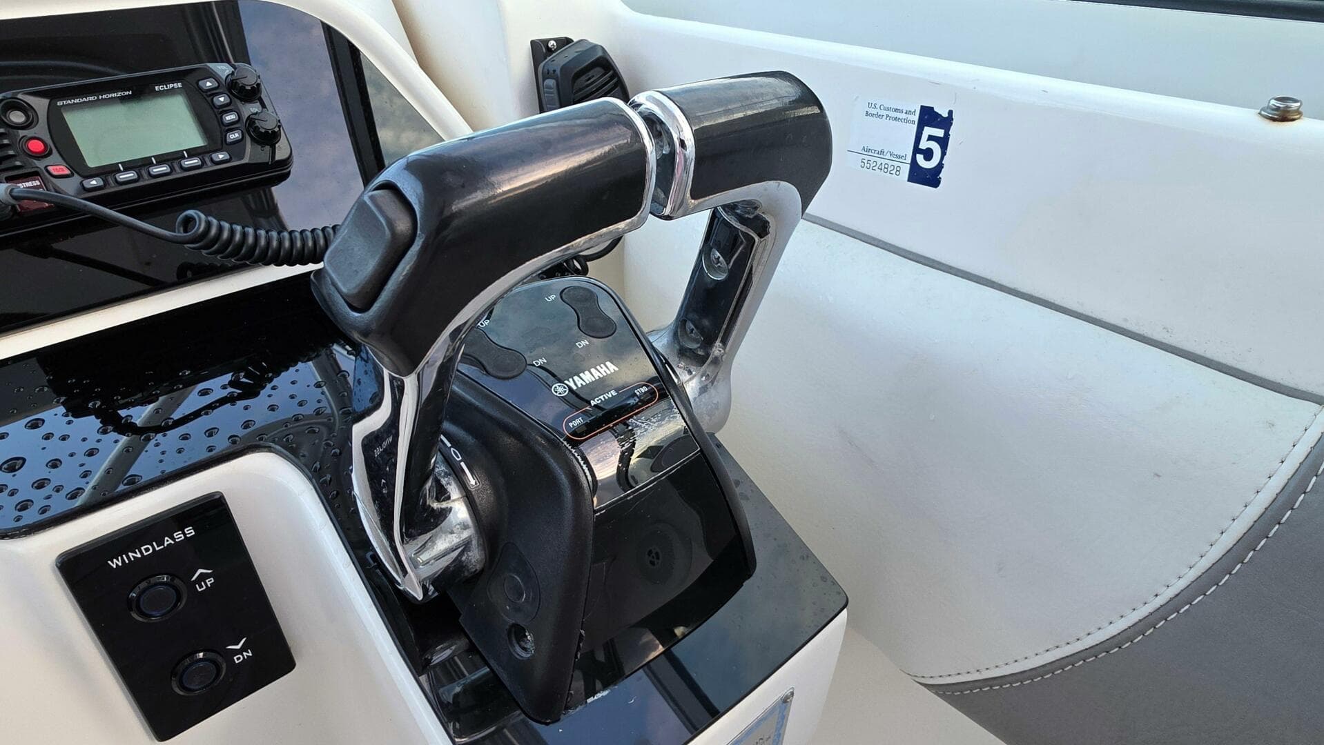 2004 Wellcraft 290 Coastal — photo 13