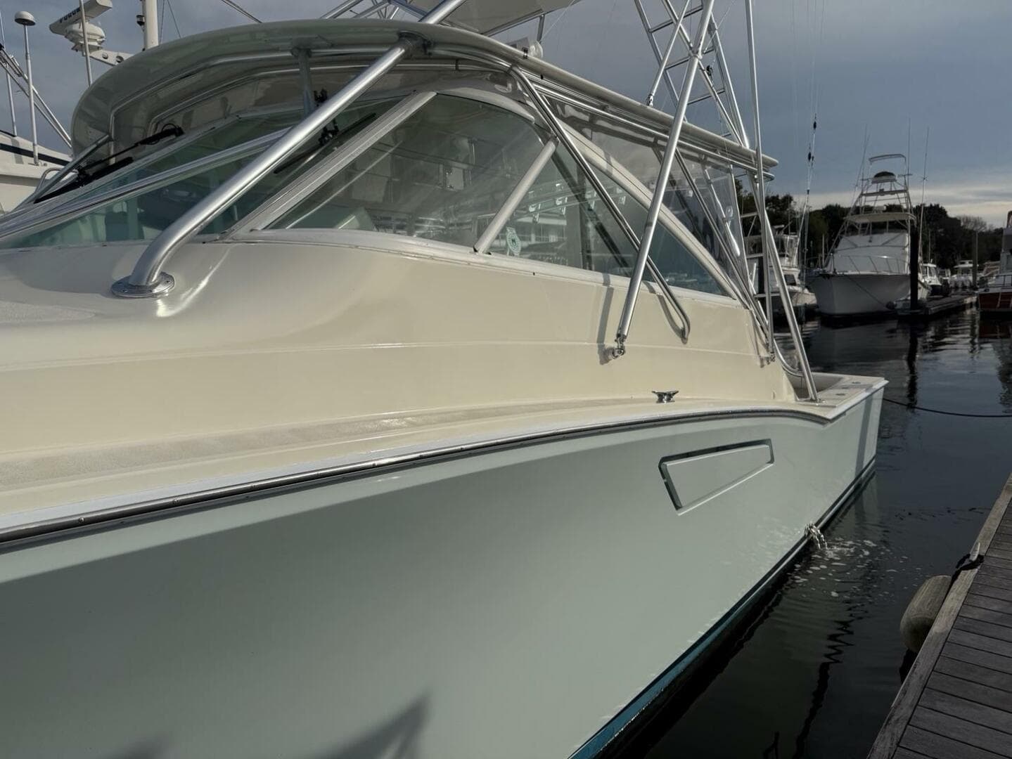 2002 Cabo 45 Express — photo 6