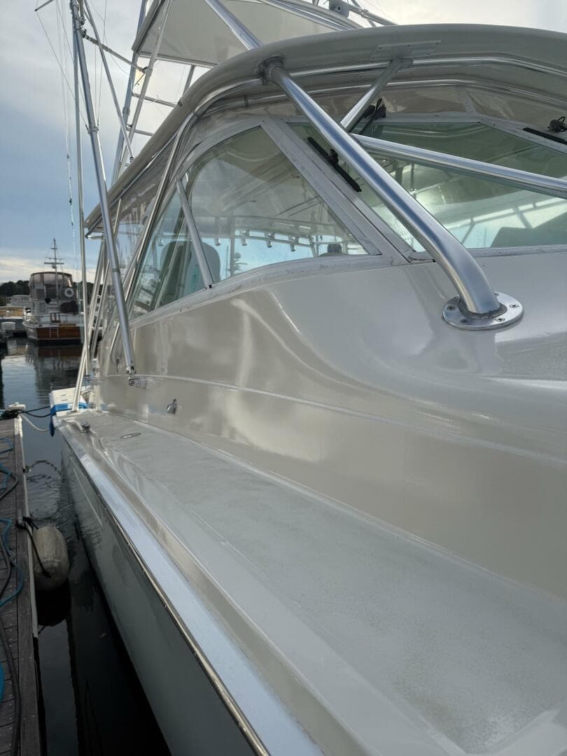 2002 Cabo 45 Express — photo 3