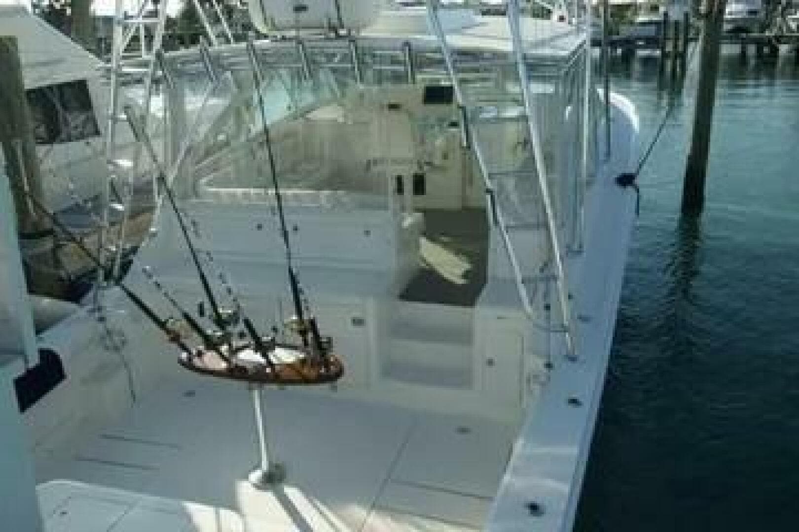 2002 Cabo 45 Express — photo 12