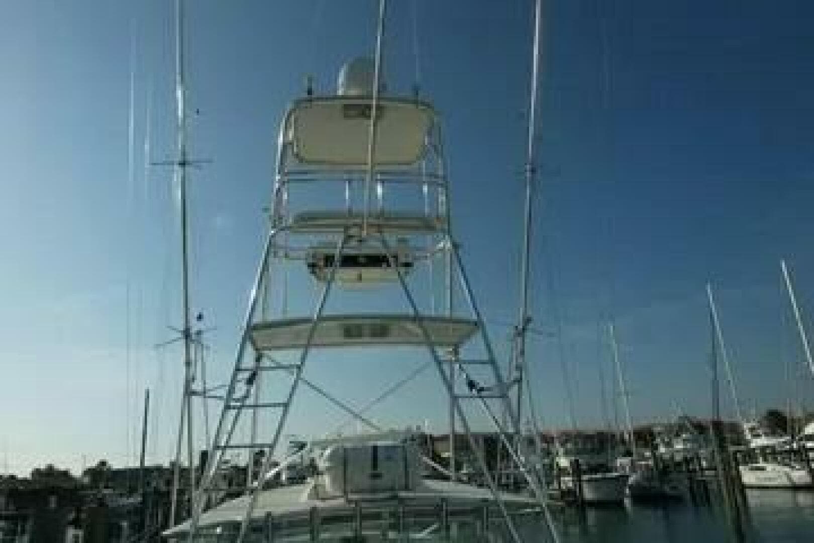 2002 Cabo 45 Express — photo 9