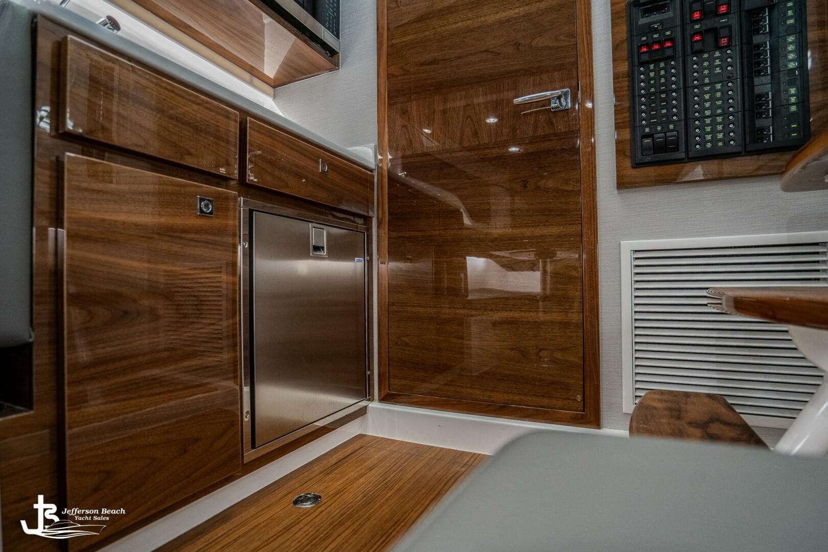 2025 Valhalla Boatworks V-46 — photo 33