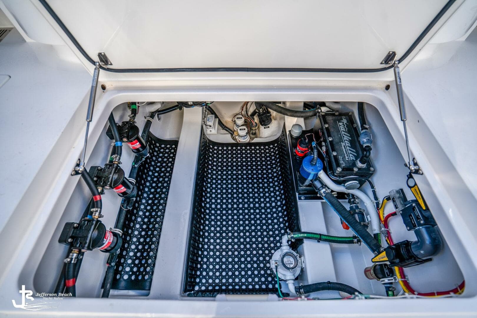 2025 Valhalla Boatworks V-46 — photo 45