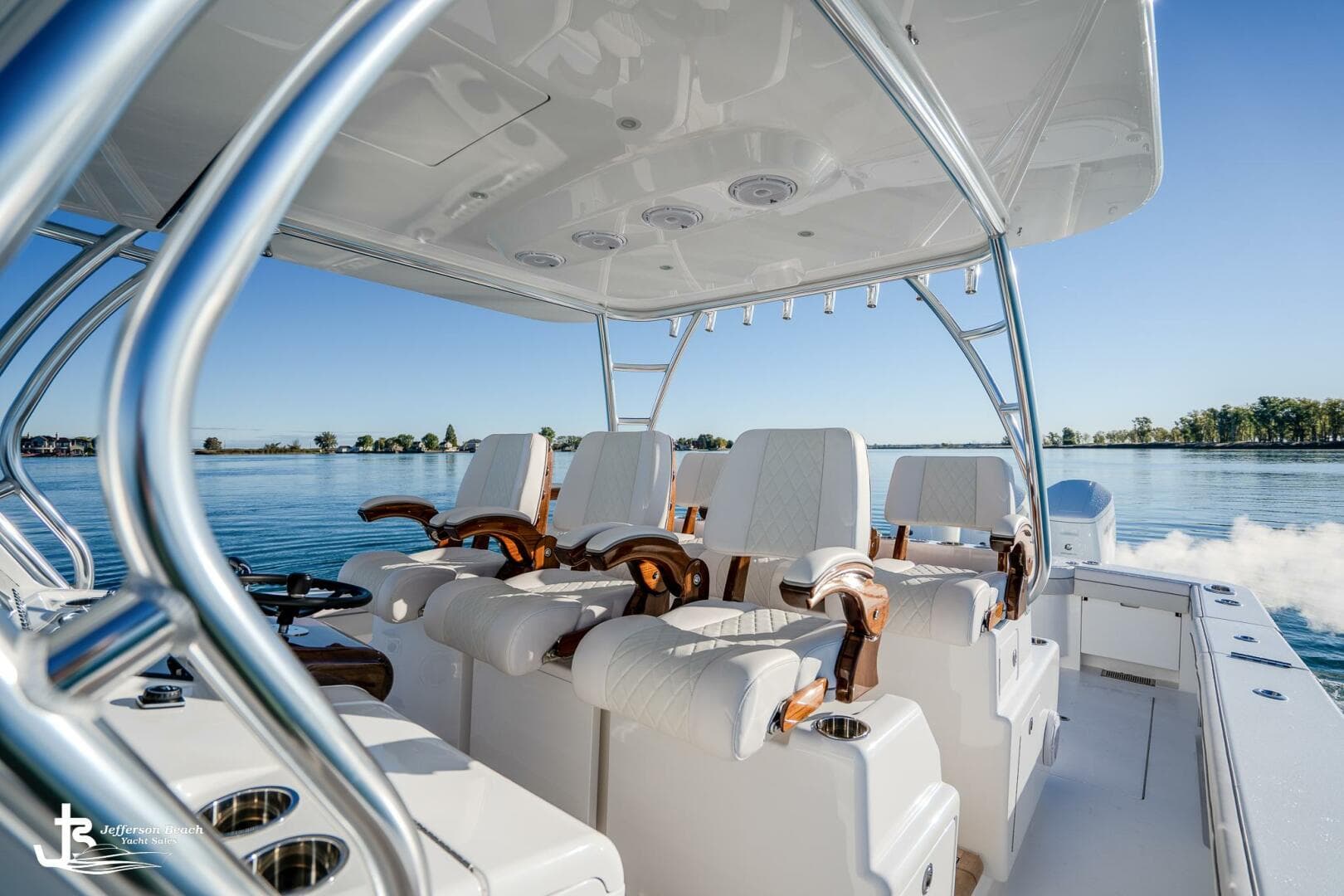 2025 Valhalla Boatworks V-46 — photo 4