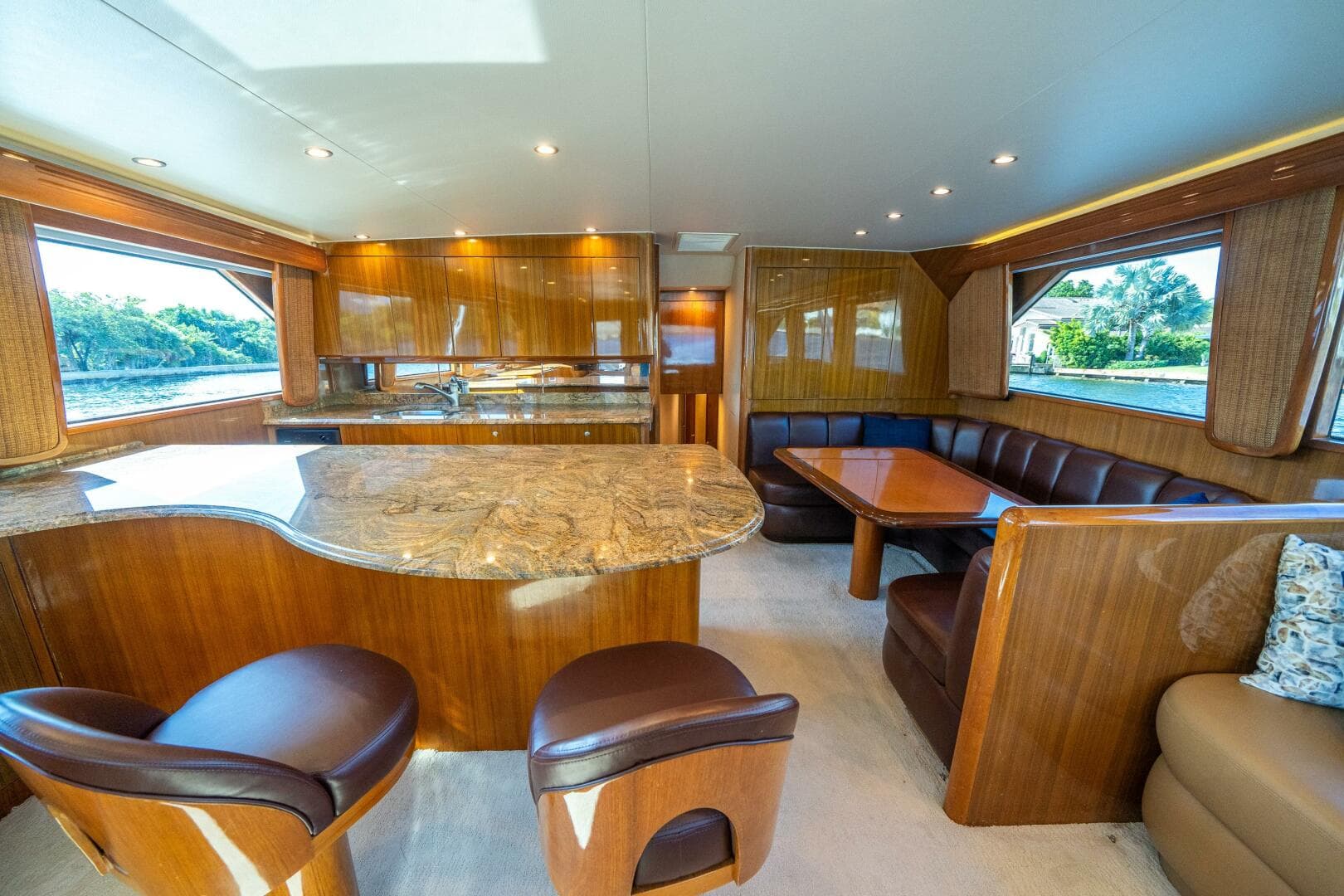 2006 Viking 68 Convertible — photo 23