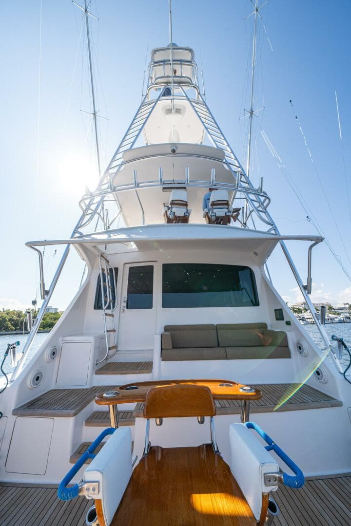 2006 Viking 68 Convertible — photo 63