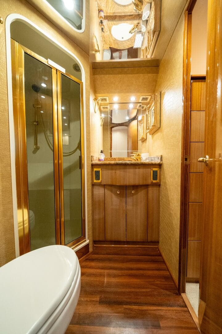 2006 Viking 68 Convertible — photo 53